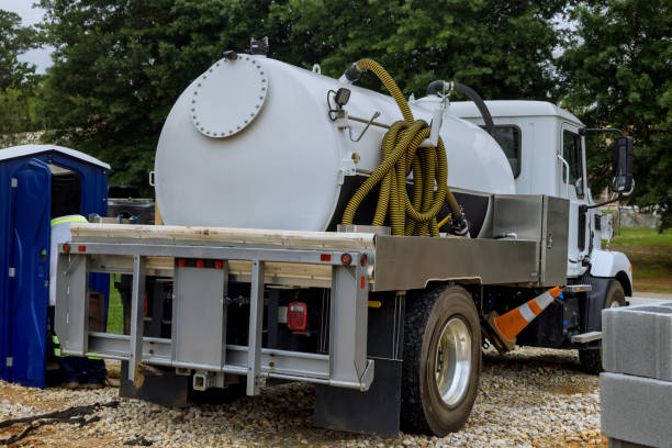 Best Affordable porta potty rental  in Cedar Rapids, IA